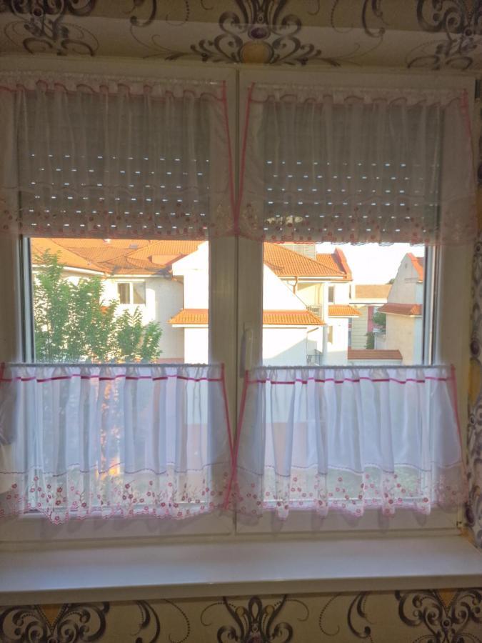 Kleopatra Apartman Hajduszoboszlo Bagian luar foto