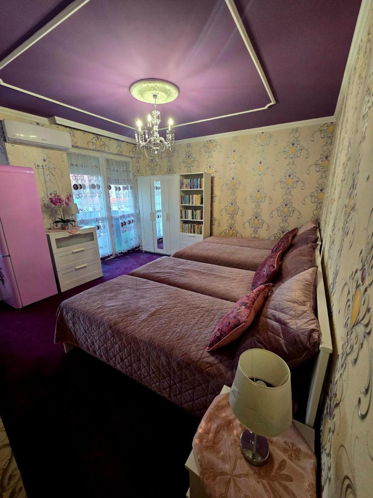 Kleopatra Apartman Hajduszoboszlo Bagian luar foto